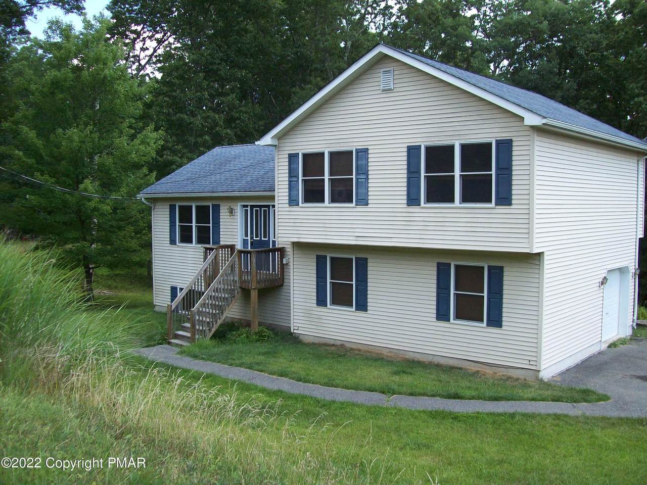 212 Shawnee Dr - Photo 1