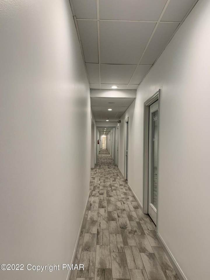 556 Main - Photo 1