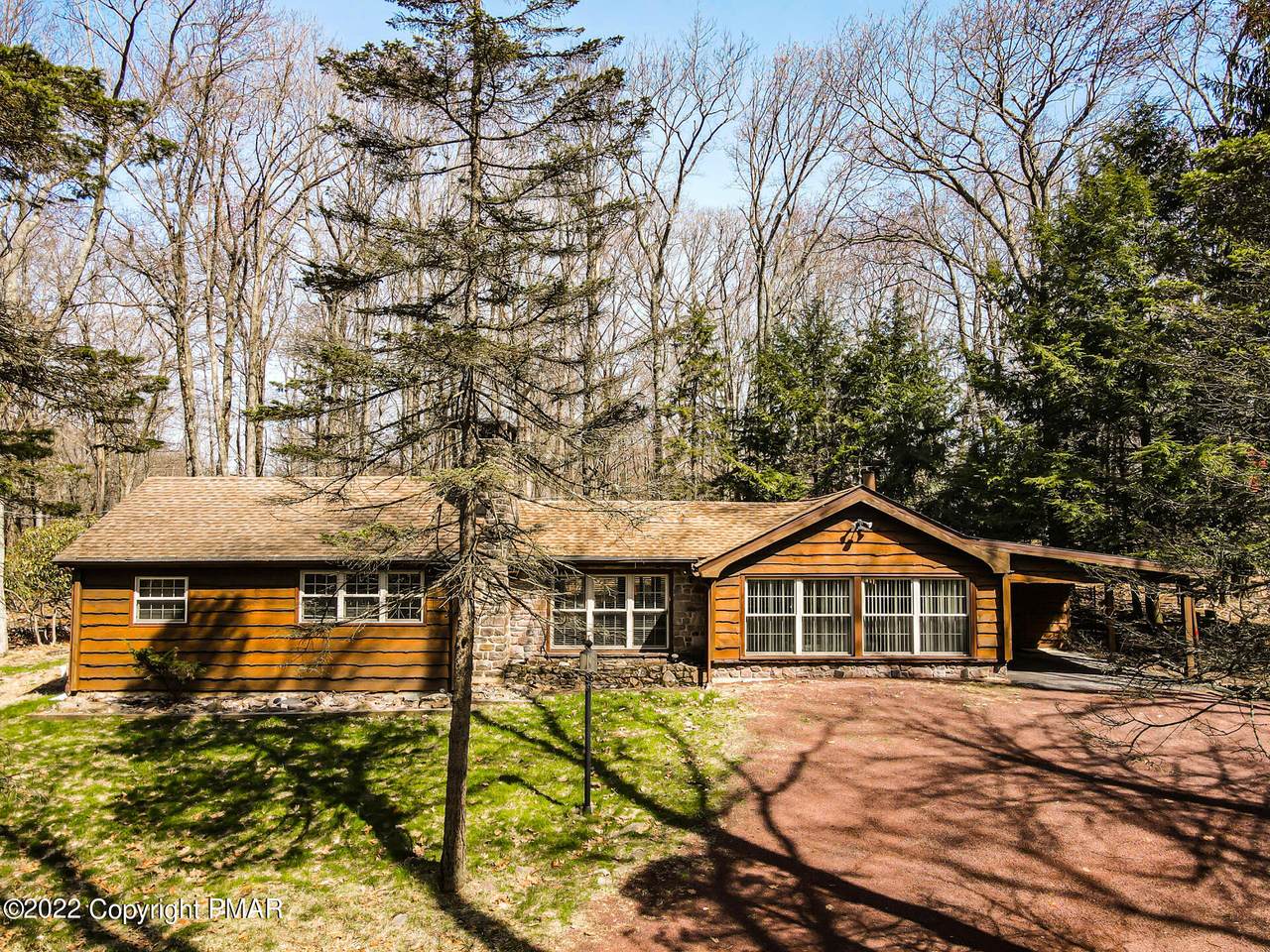 127 Crest Dr - Photo 1
