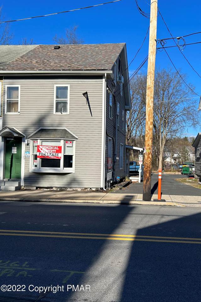 114 9Th Street - Photo 1