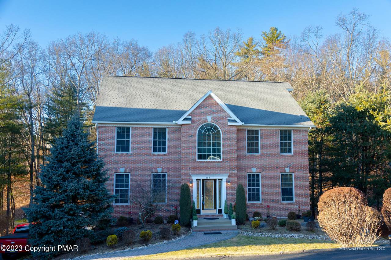 563 Eagle Dr - Photo 1