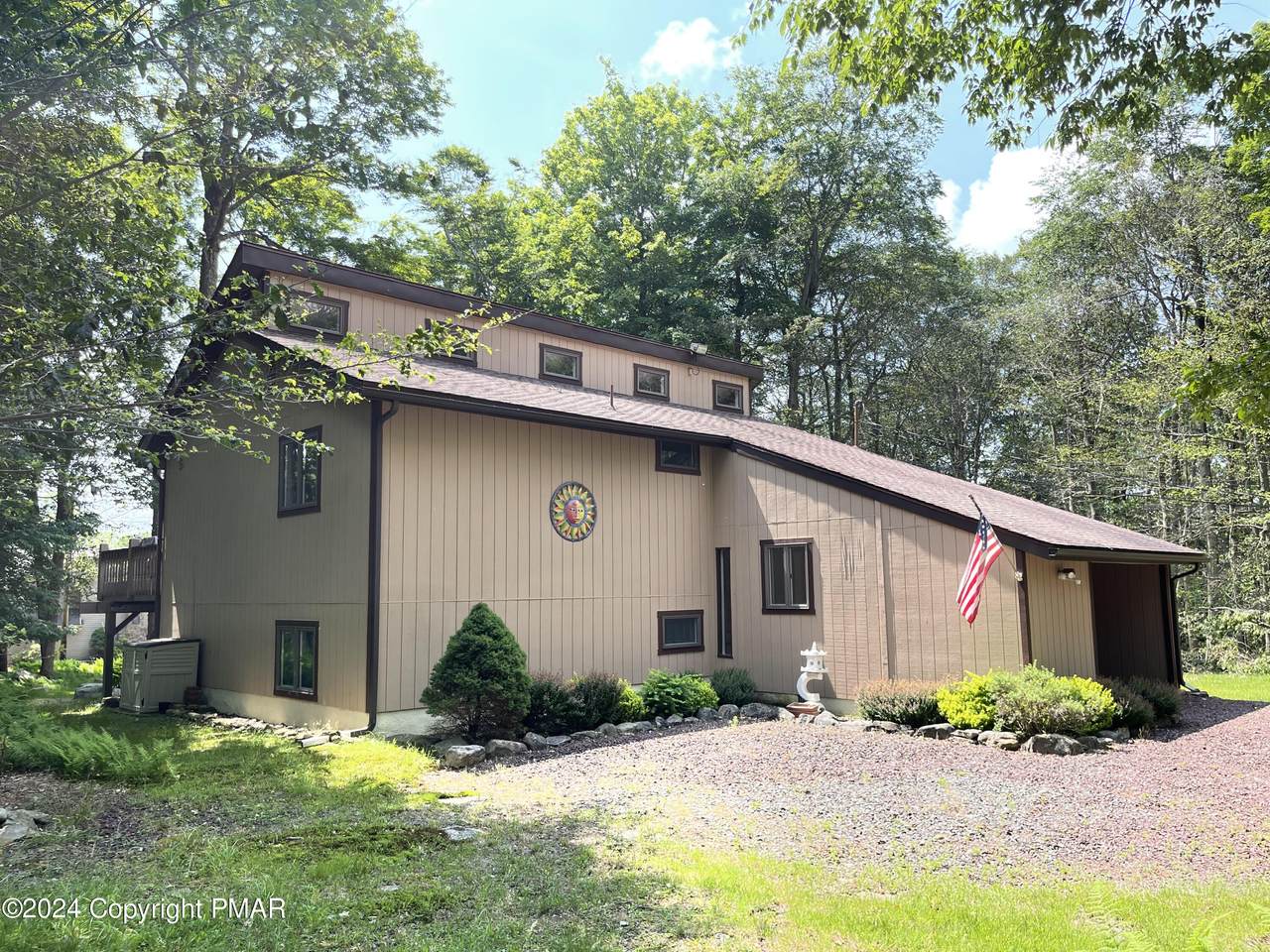 78 Ingrid Drive - Photo 1