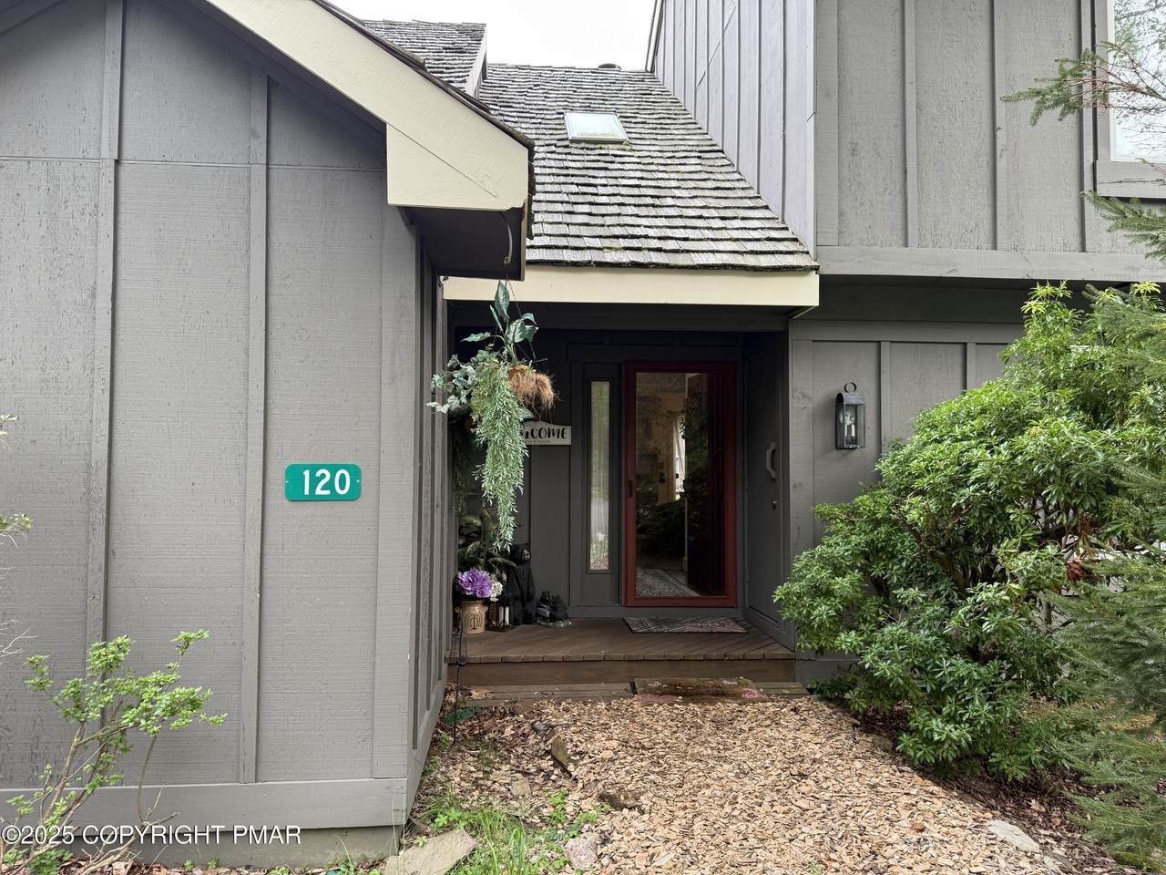 120 Snow Ridge Circle Circle - Photo 1