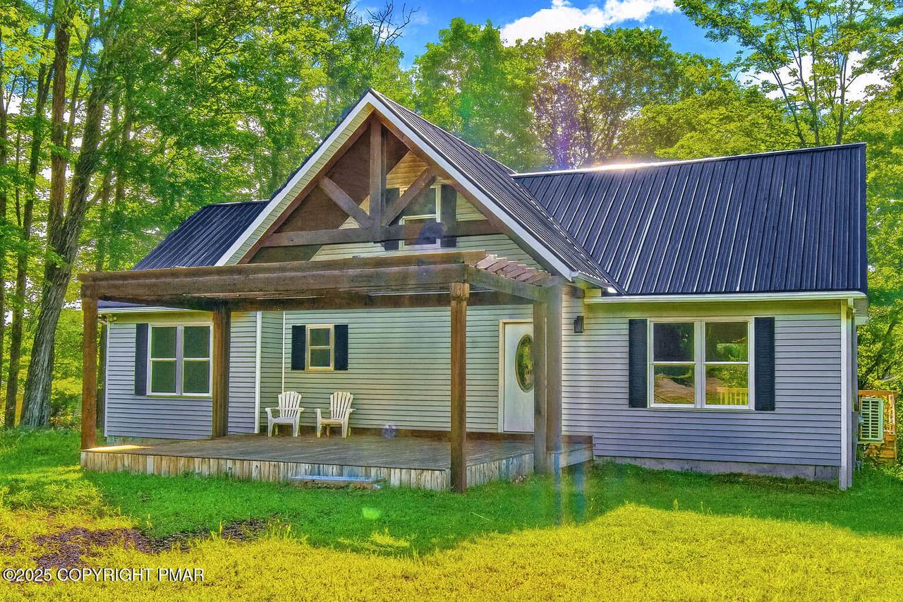 348 Summit Road - Photo 1