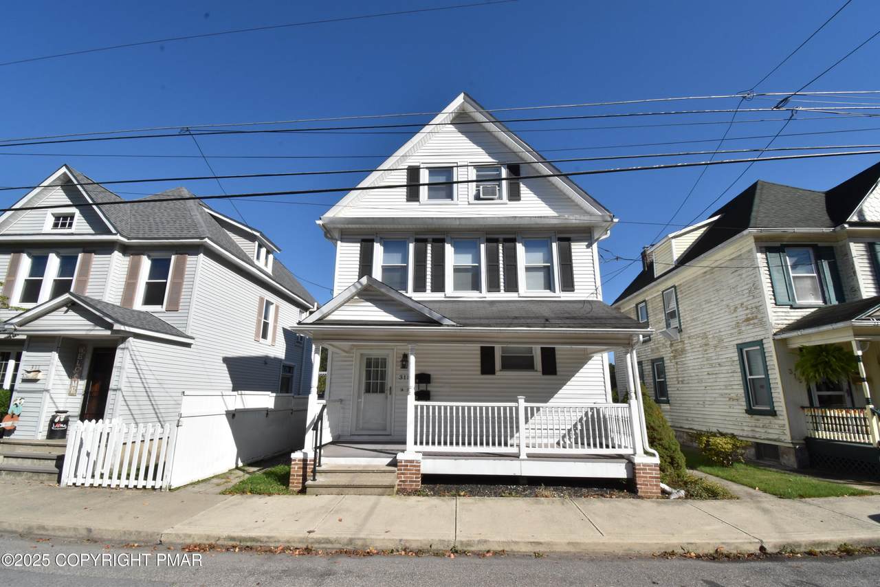 315 2nd Street - Photo 1