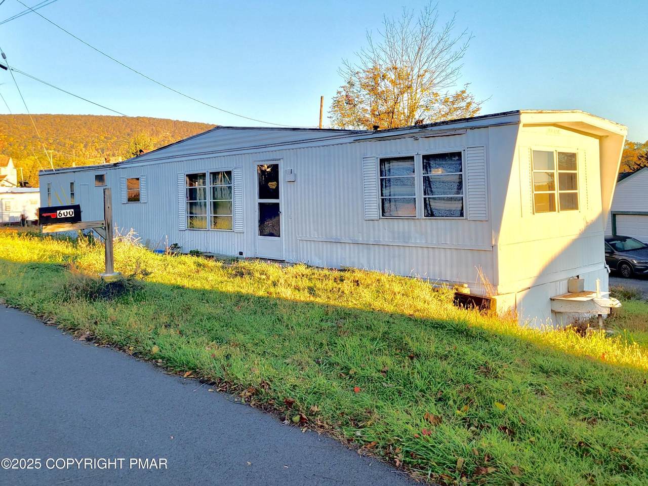 600 Shawnee Street - Photo 1