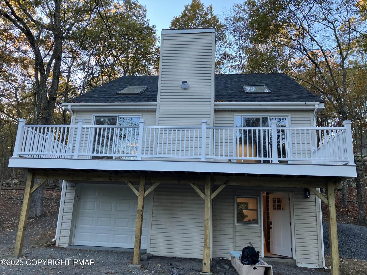 2096 Scarborough Way - Photo 1