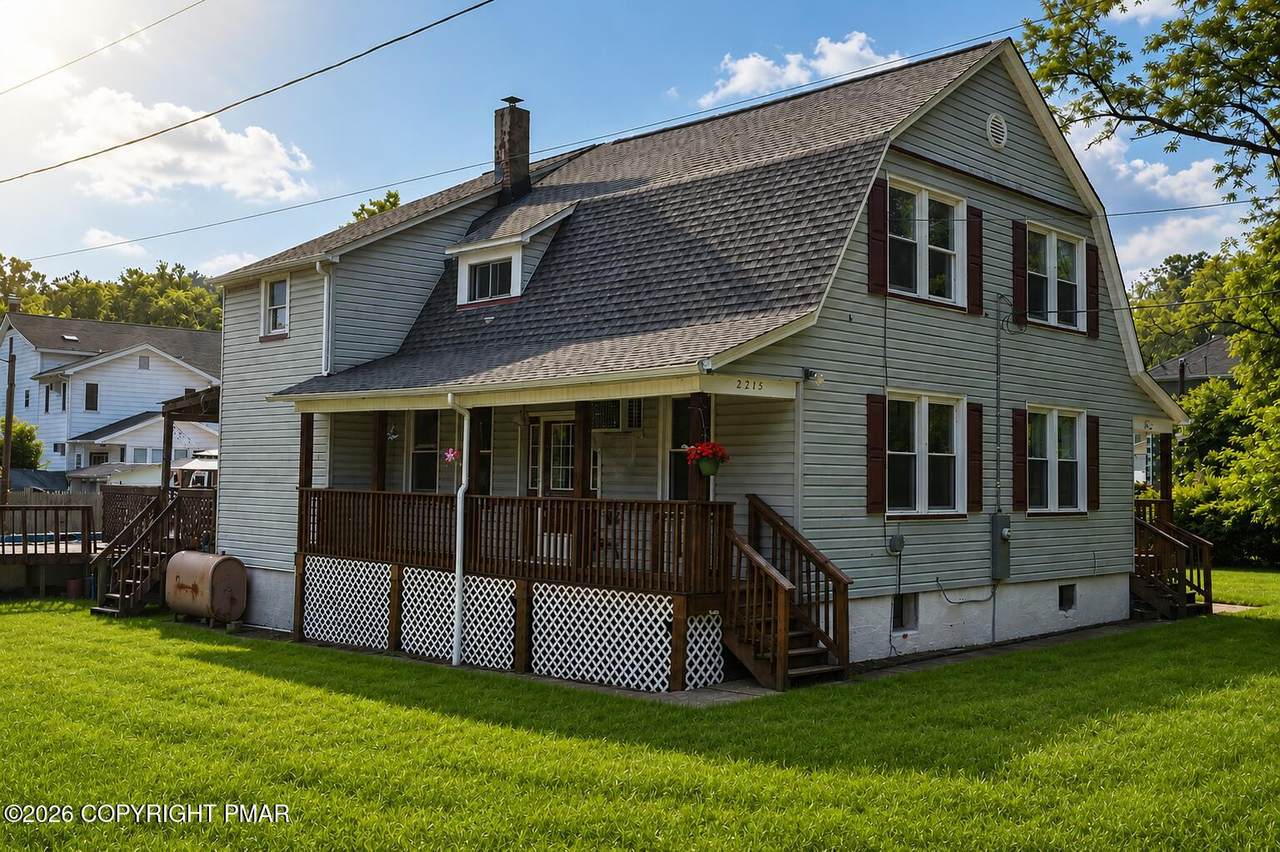2215 Pennsylvania Avenue - Photo 1
