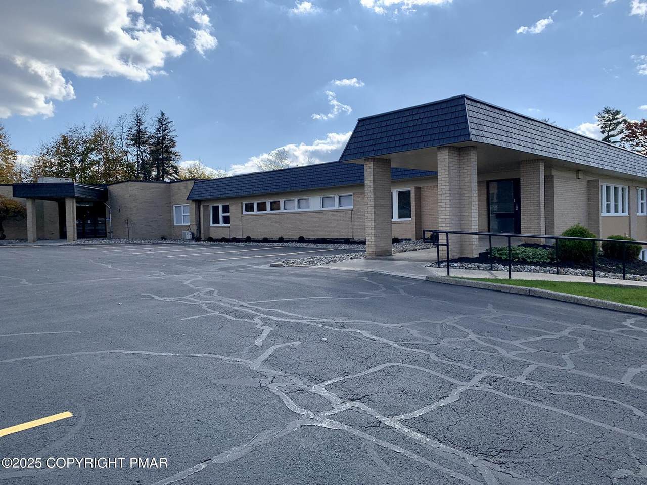 239 Brown Street - Photo 1