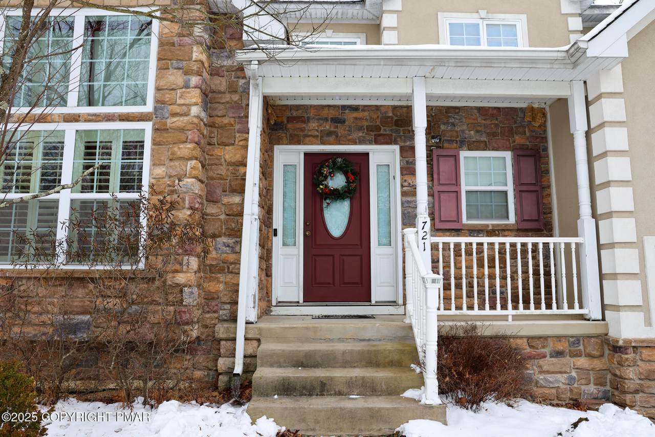 5129 Hemlock Lane - Photo 1