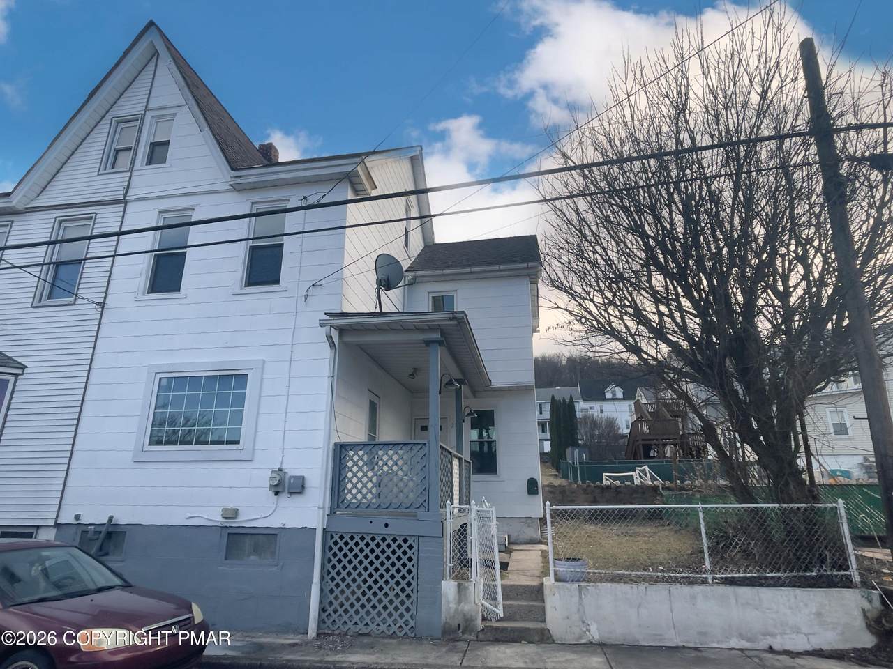 212 Kline Avenue - Photo 1