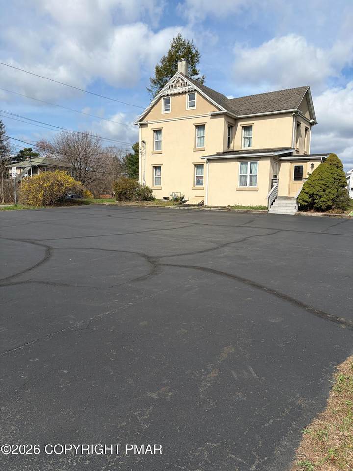 https://bt-photos.global.ssl.fastly.net/pocono/1280_boomver_2_PM-138660-2.jpg