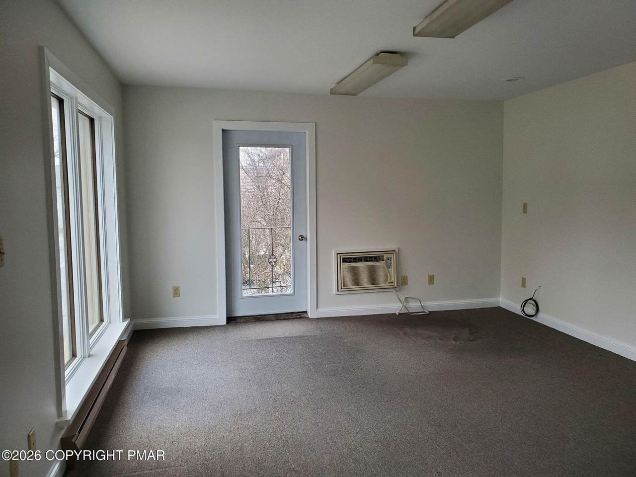 78 Courtland Street - Photo 1