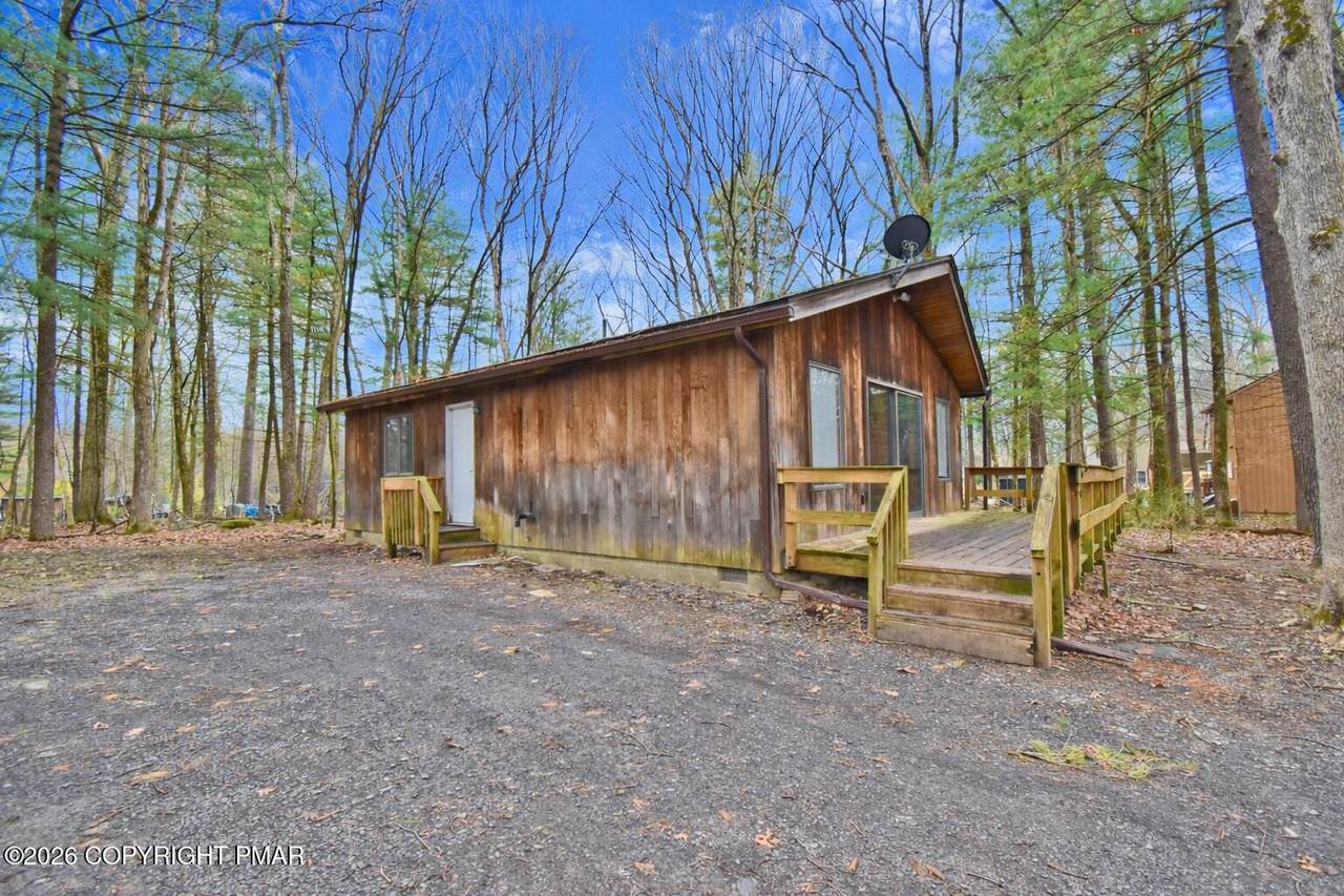 1273 Park Drive - Photo 1