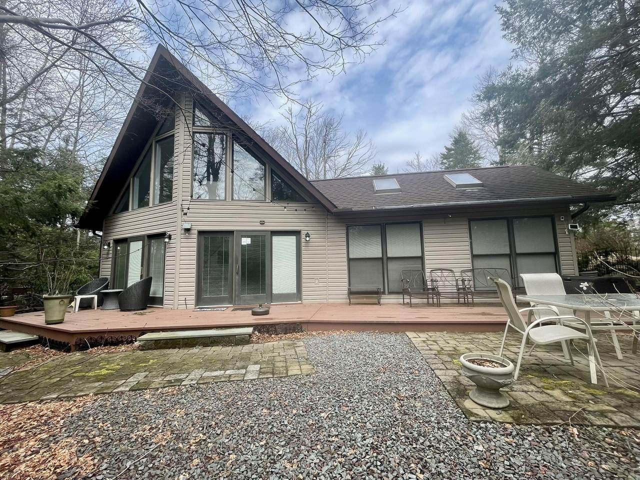 5144 Hounds Ear Road - Photo 1