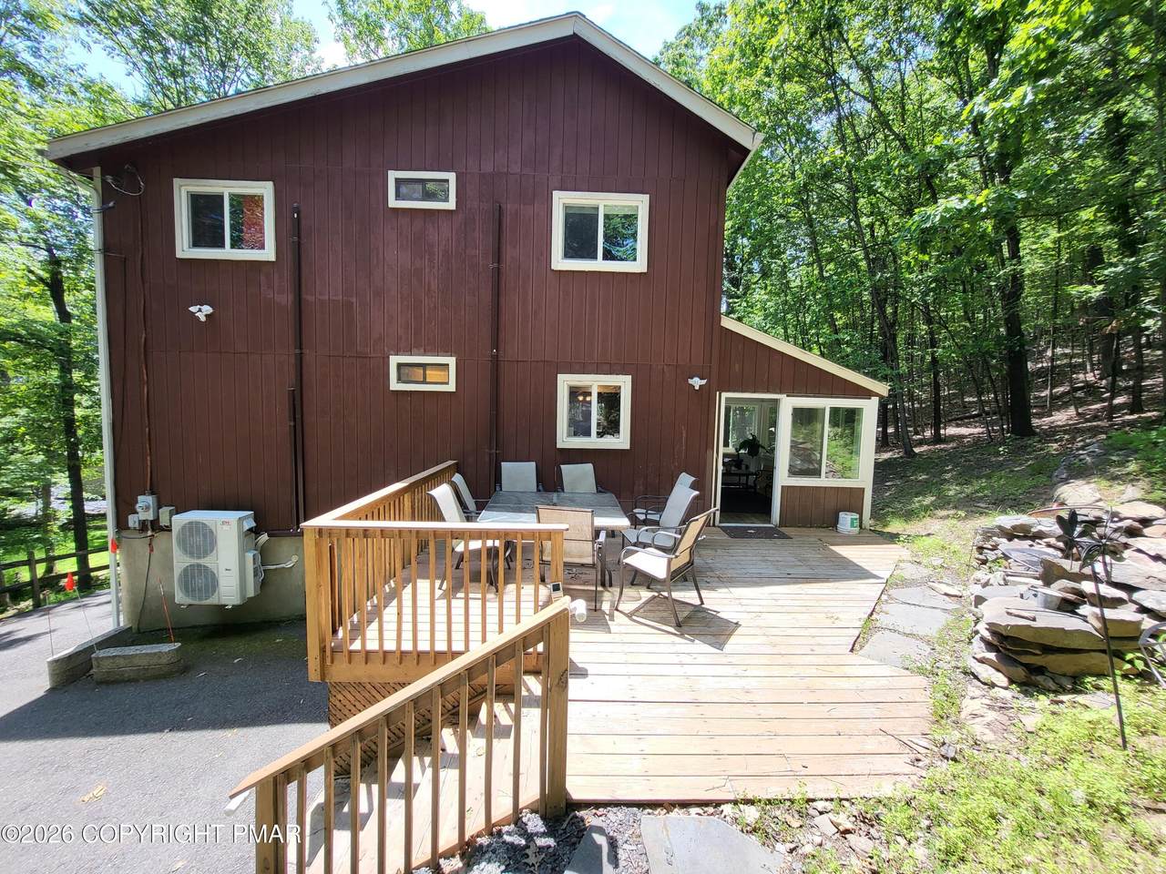 https://bt-photos.global.ssl.fastly.net/pocono/1280_boomver_2_PM-142079-2.jpg