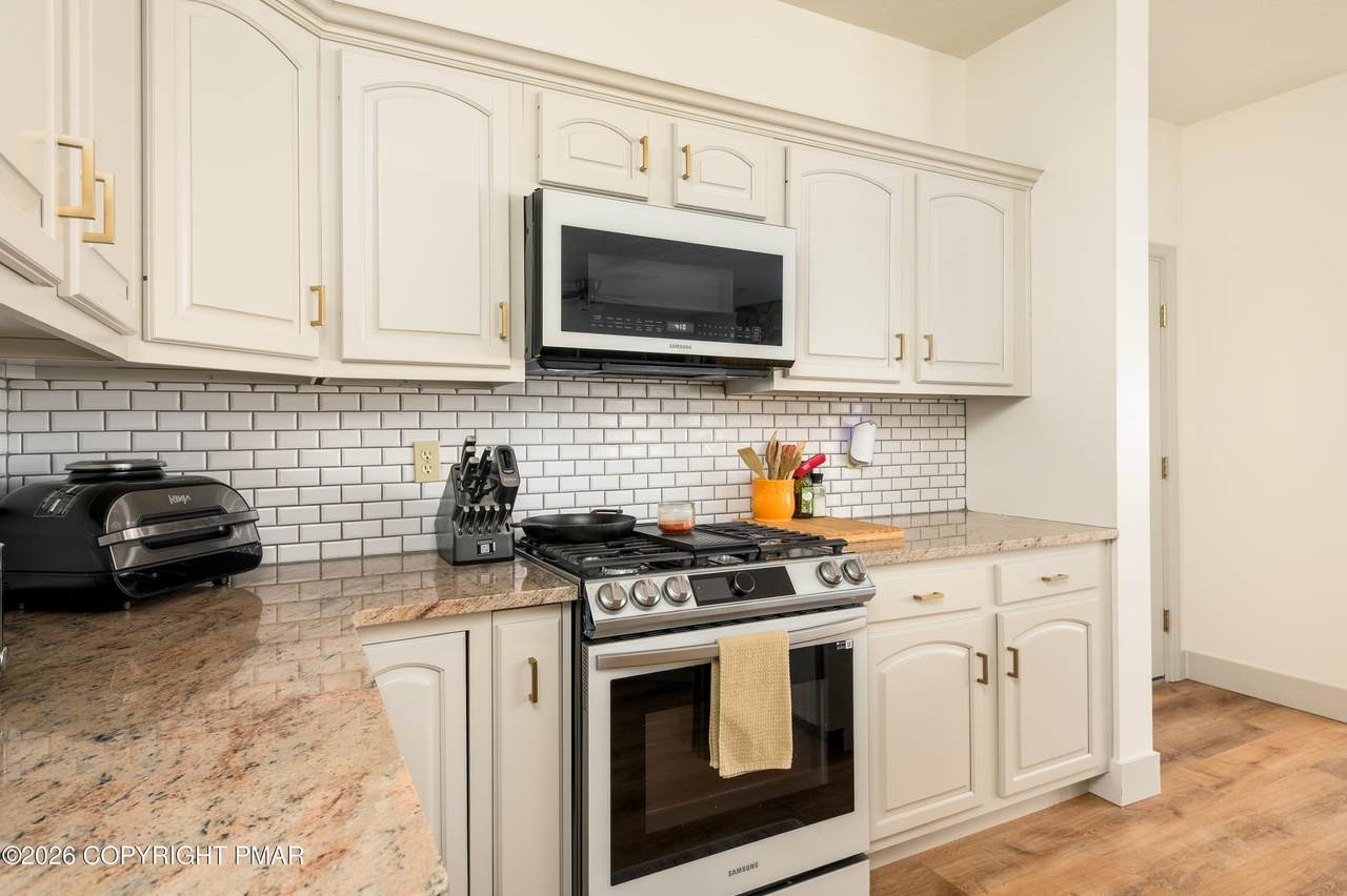 https://bt-photos.global.ssl.fastly.net/pocono/1280_boomver_2_PM-142247-2.jpg