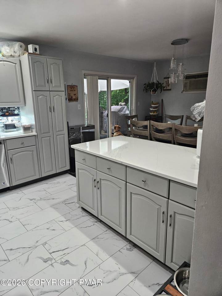 https://bt-photos.global.ssl.fastly.net/pocono/1280_boomver_2_PM-142568-2.jpg