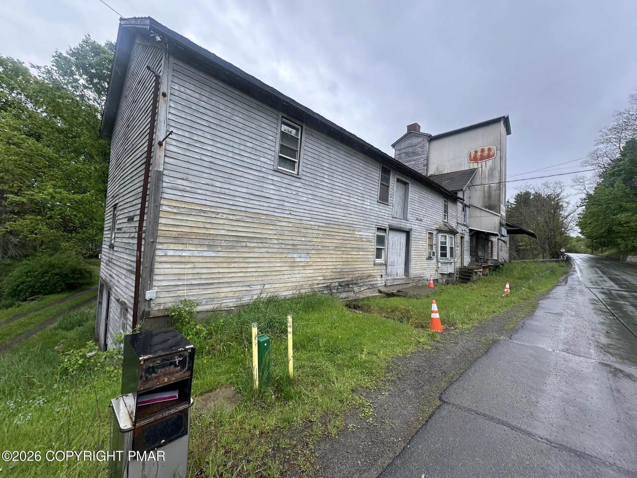 https://bt-photos.global.ssl.fastly.net/pocono/1280_boomver_2_PM-142794-2.jpg