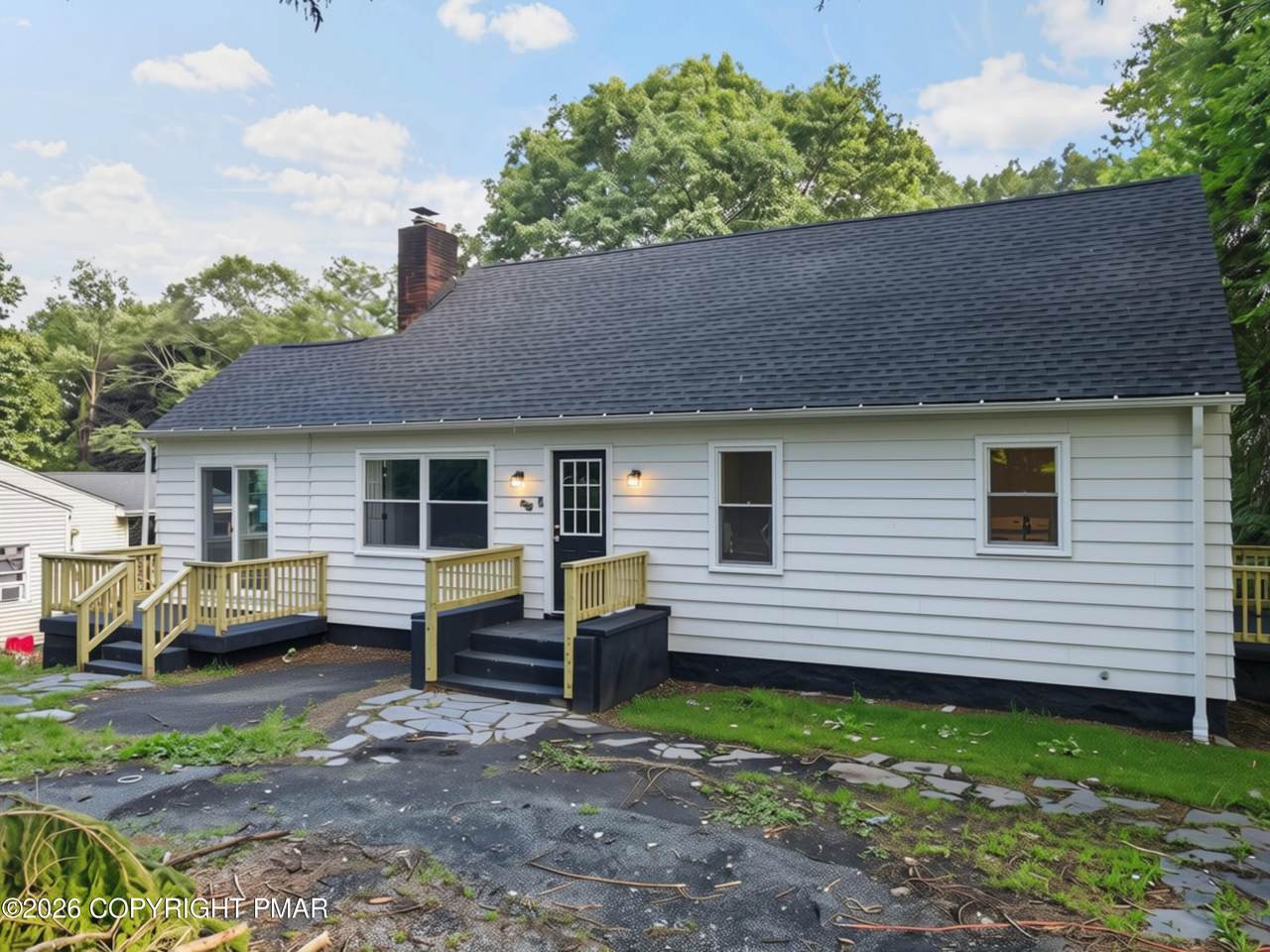 355 Brown Street - Photo 1
