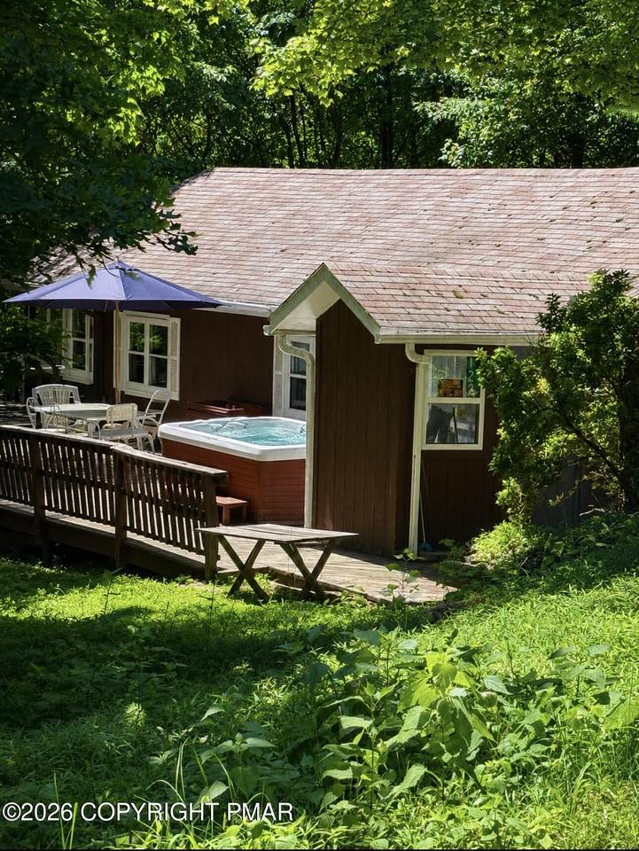122 Hemlock Trail - Photo 1