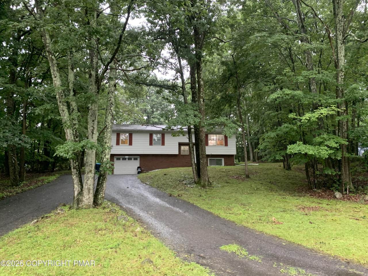 33 Seneca Road - Photo 1