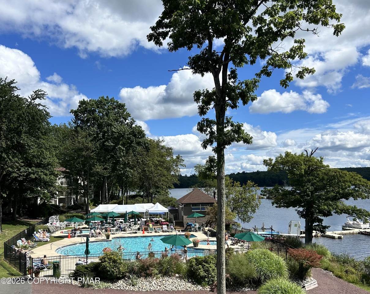 https://bt-photos.global.ssl.fastly.net/pocono/1280_boomver_2_PM-144577-2.jpg
