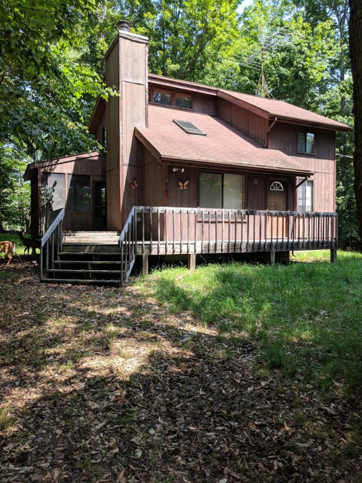 15 Ingrid Dr - Photo 1