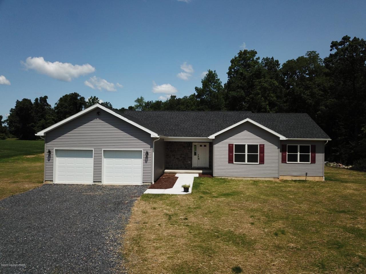 953 Richmond Rd - Photo 1