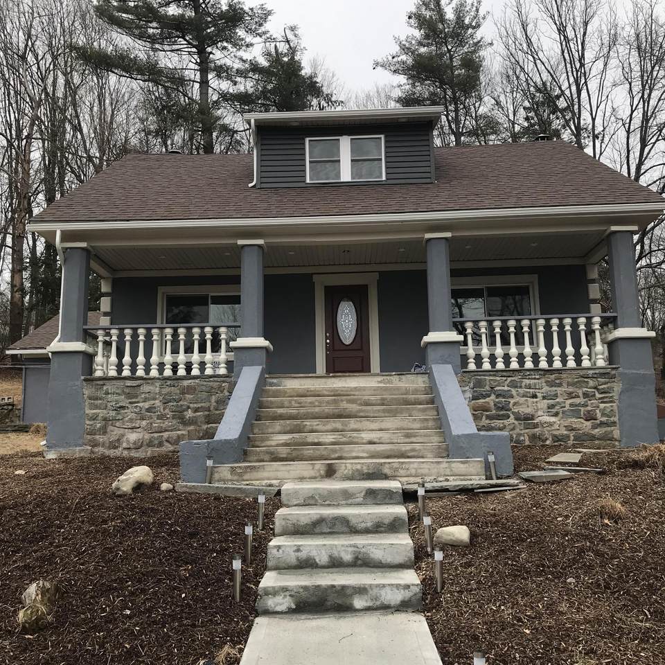 5555 Glenbrook Rd - Photo 1