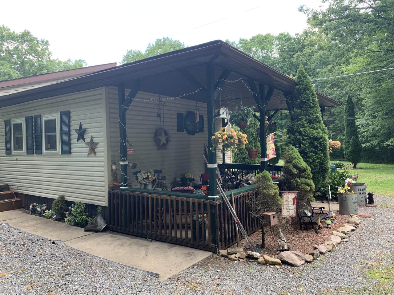 1546 Red Hill Rd - Photo 1