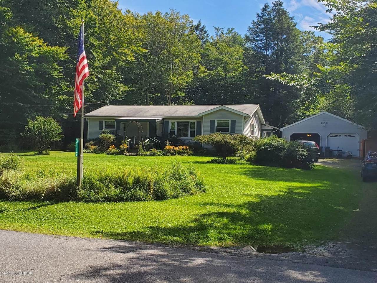 3117 Sussex Dr - Photo 1