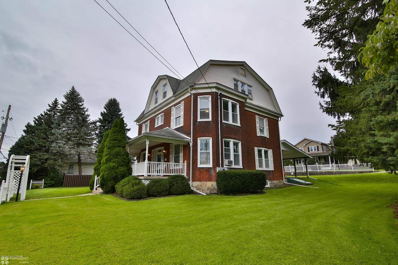 358 Mauch Chunk St - Photo 1