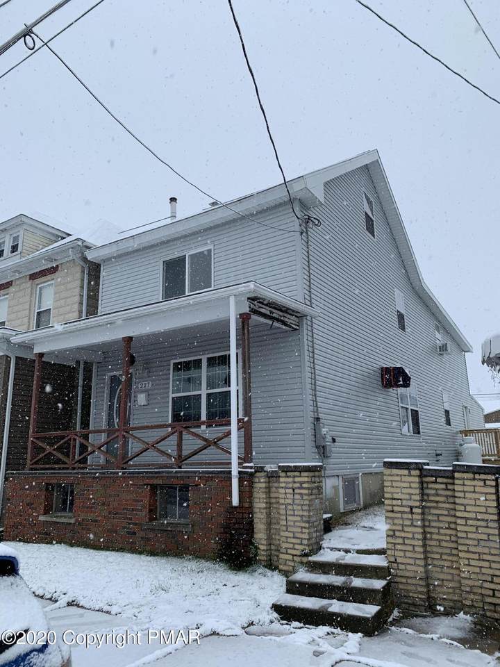 227 Hazard - Photo 1