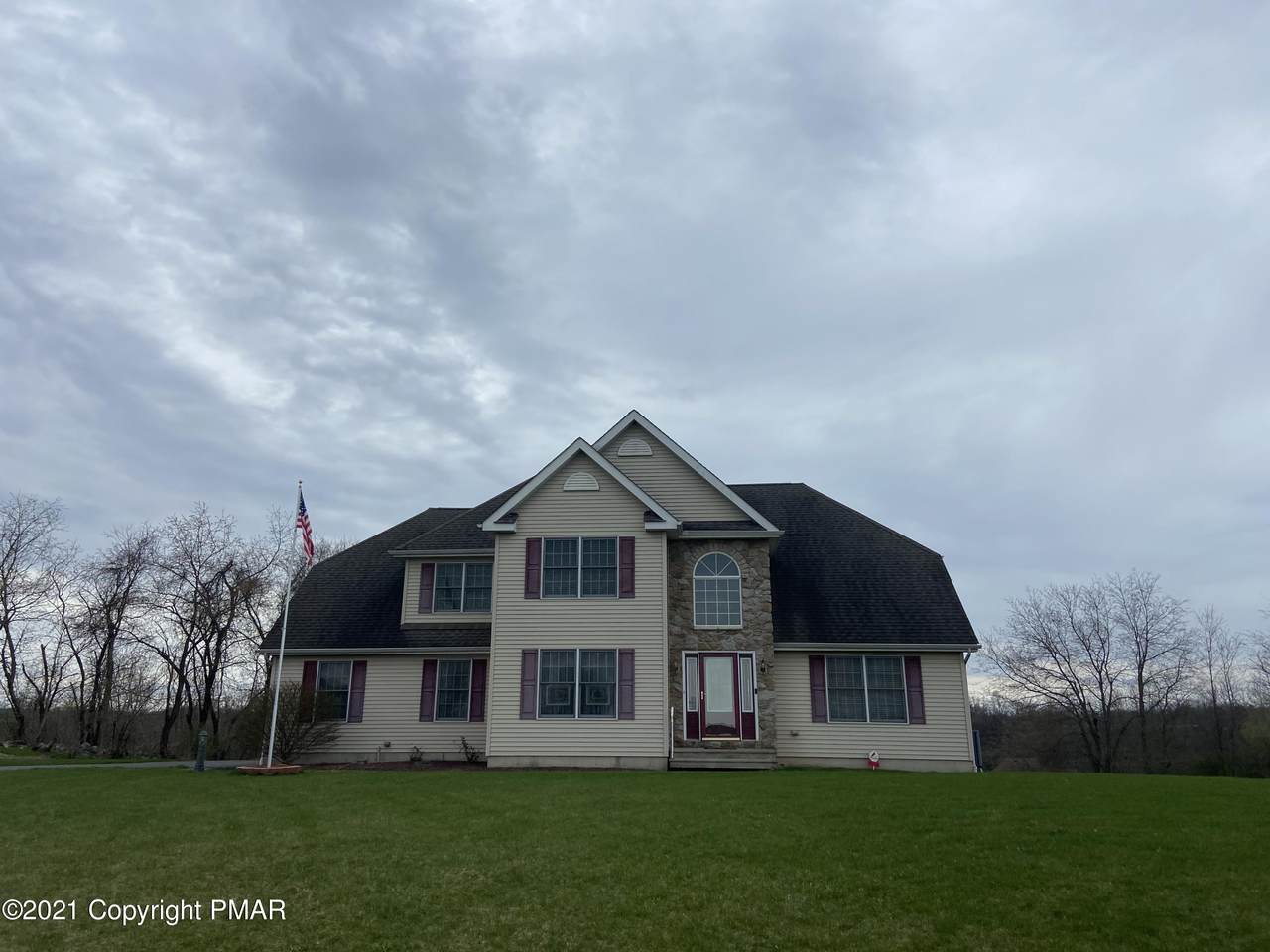 63 Highland Ct - Photo 1
