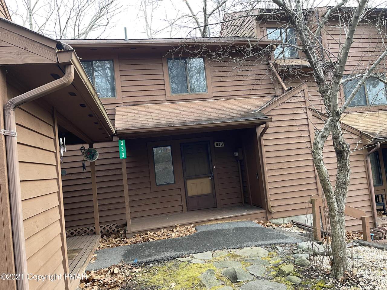 333 Crewe Ct - Photo 1