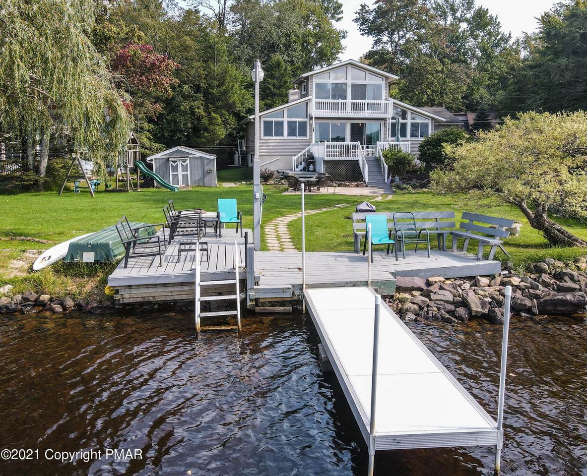 56 Longfellow Circle - Photo 1