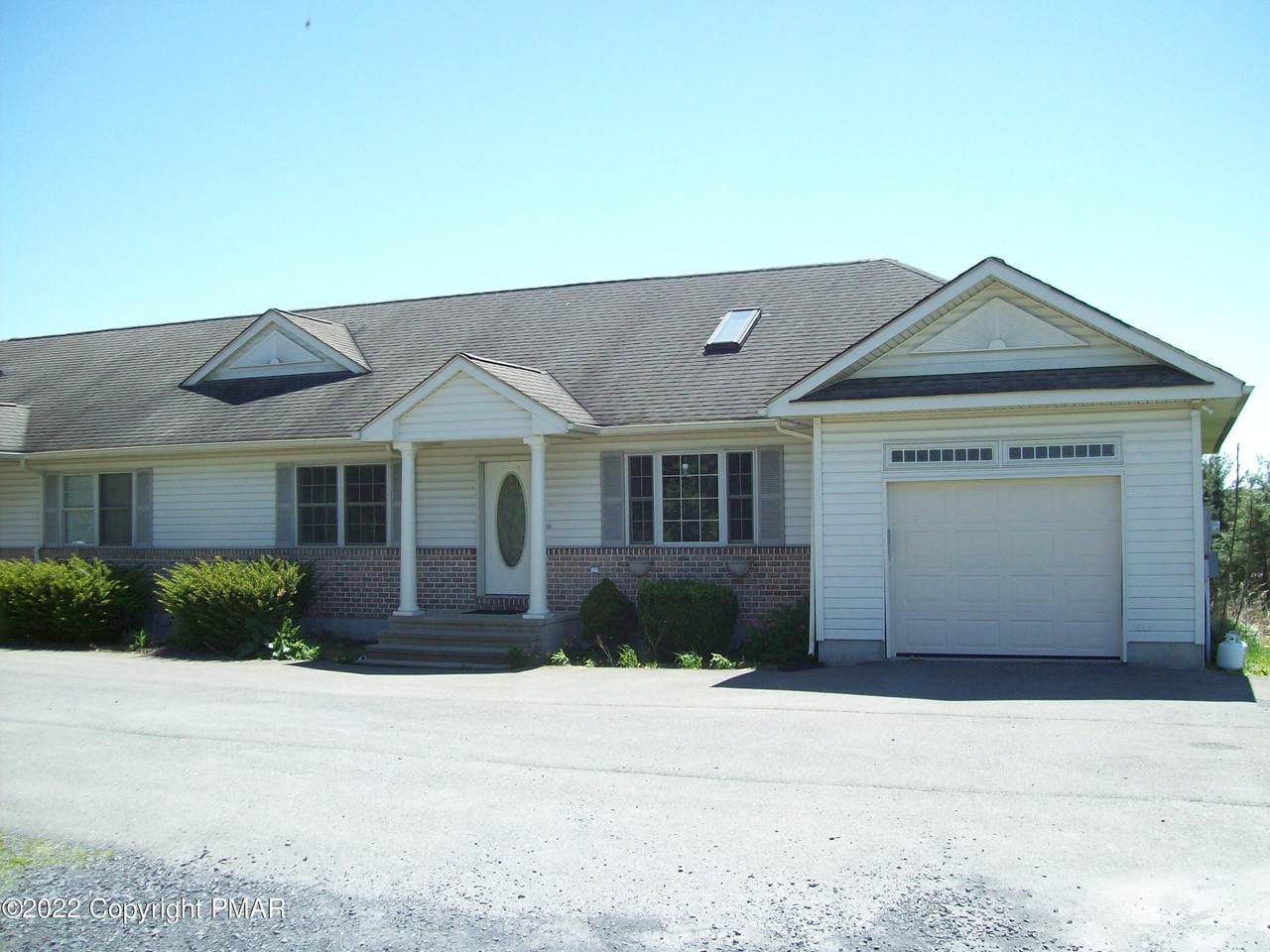 2405 Rt.115 - Photo 1