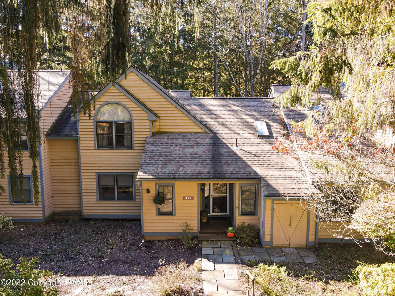 2169 Oak Hill Hill - Photo 1