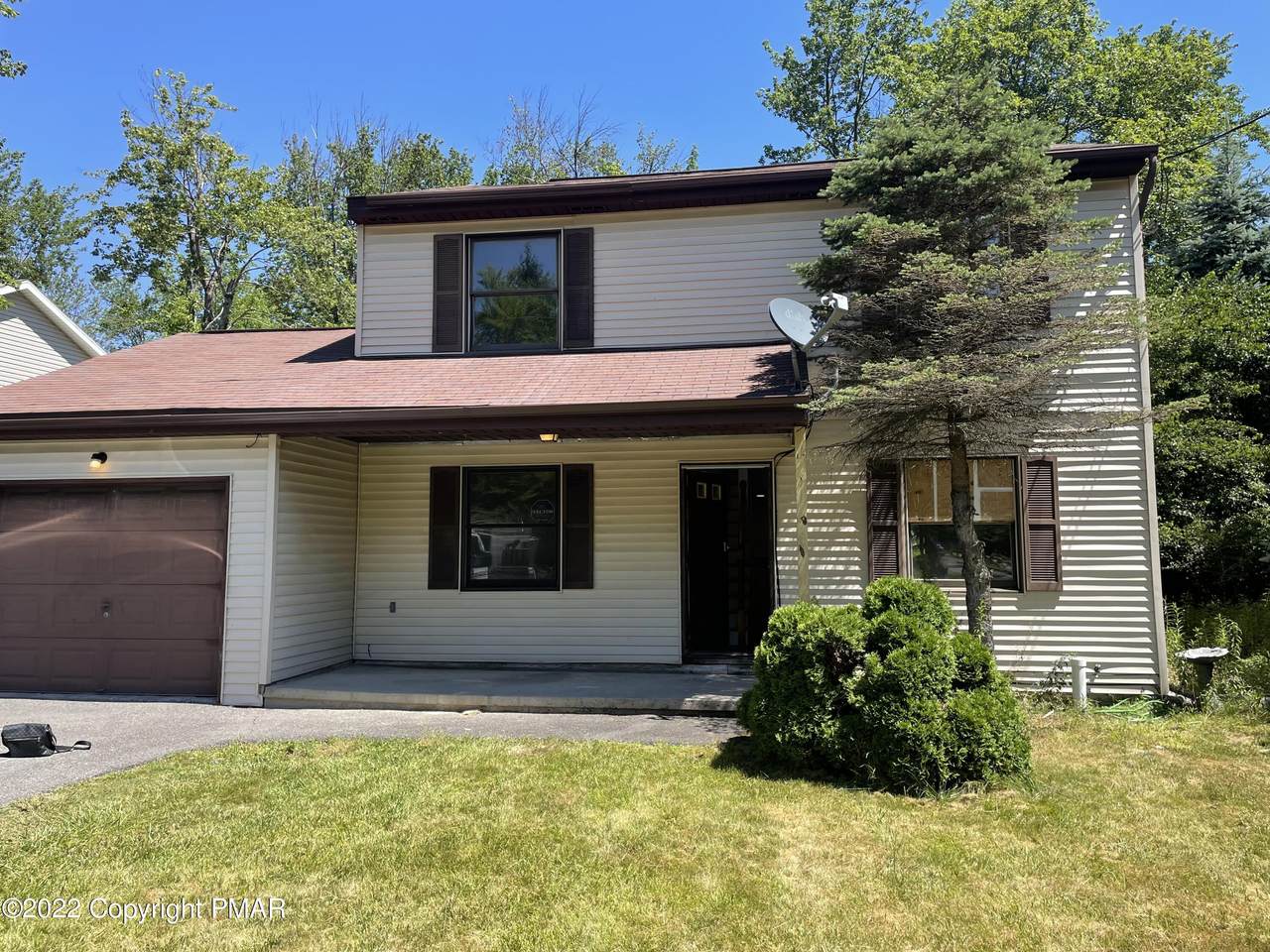 5429 Ridgefield Dr - Photo 1