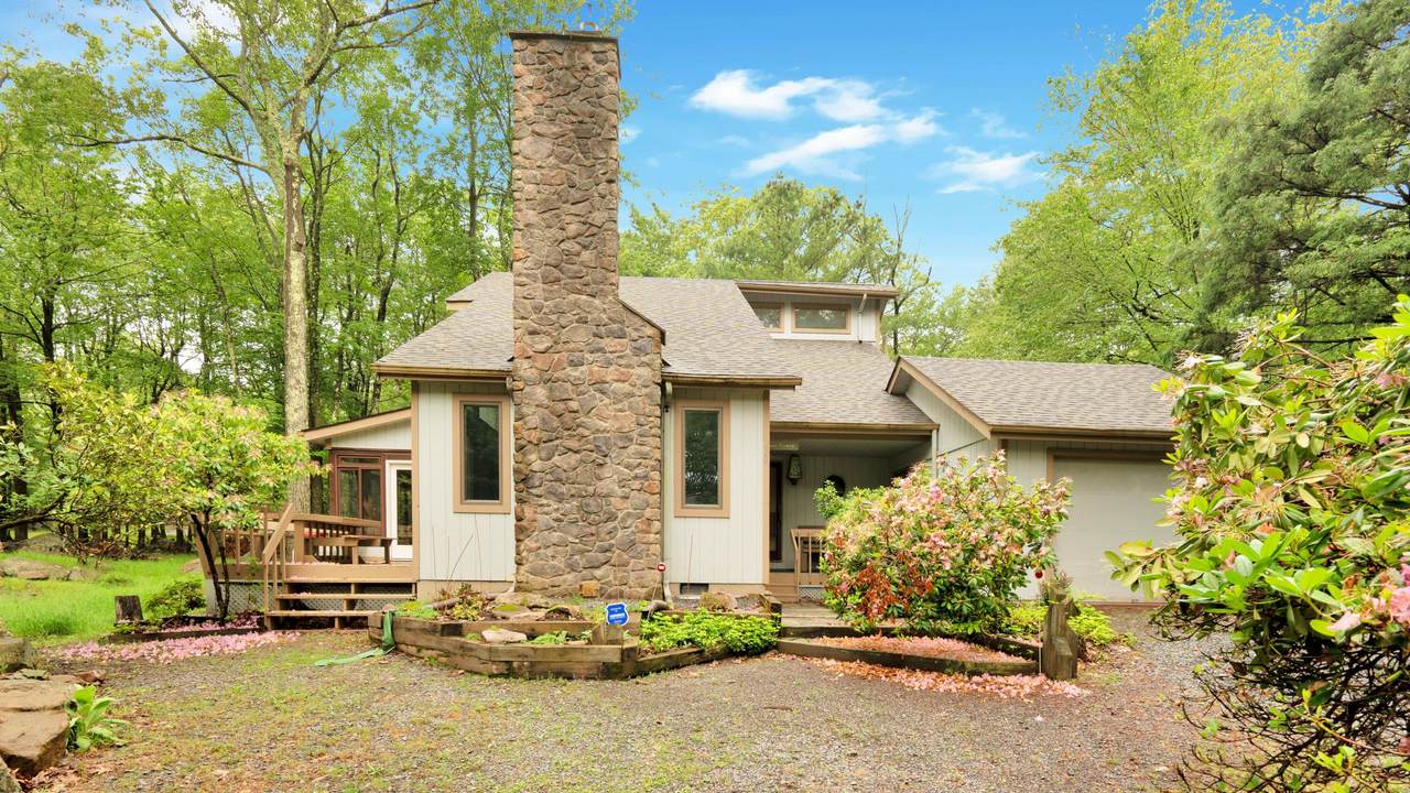 65 Maplewood Road - Photo 1