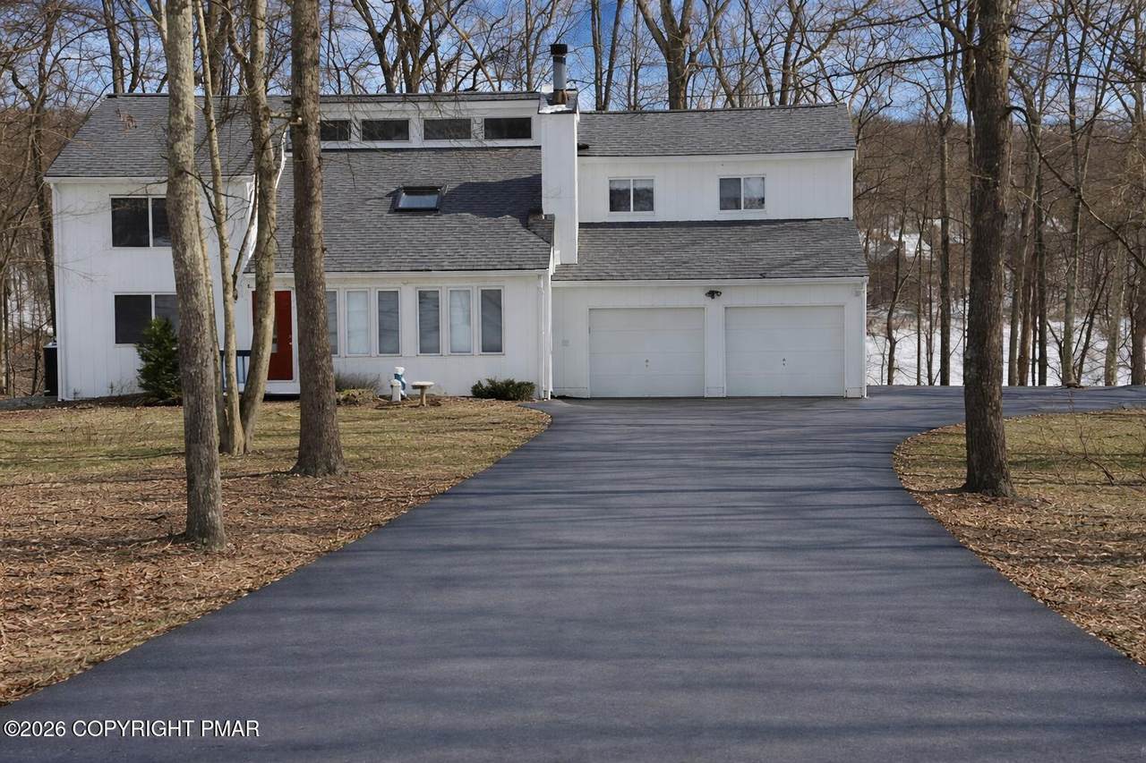 211 Brandyshire Drive - Photo 1