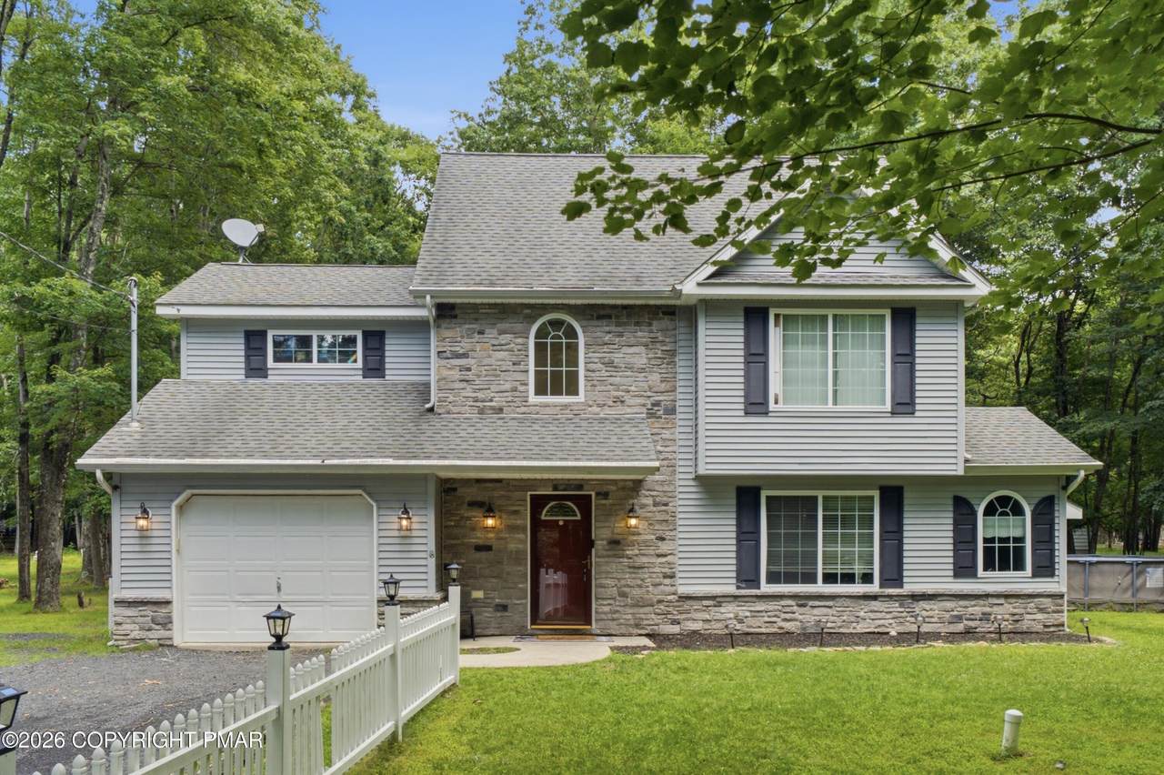 33 Sassafras Road - Photo 1