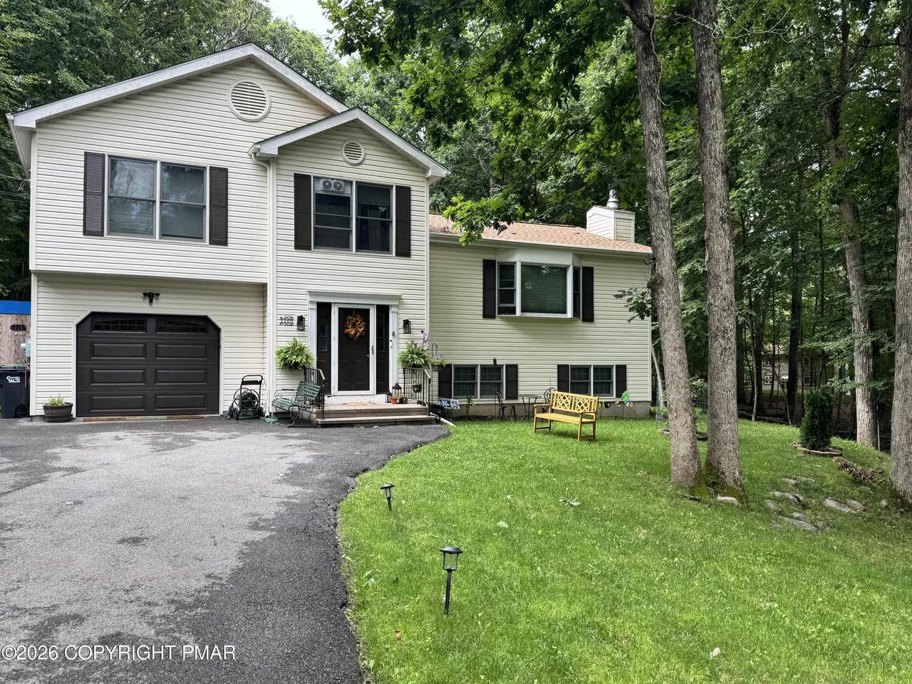 1169 Park Drive - Photo 1