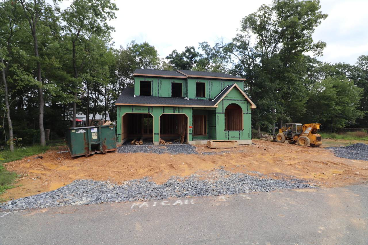 1080 Arbor Ln - Photo 1