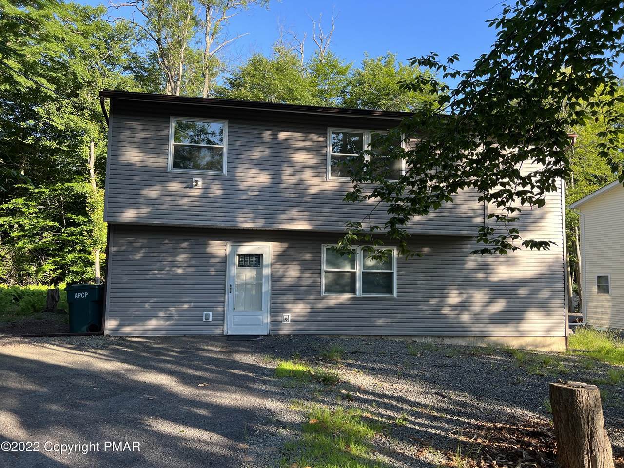 4634 Burnside Dr - Photo 1