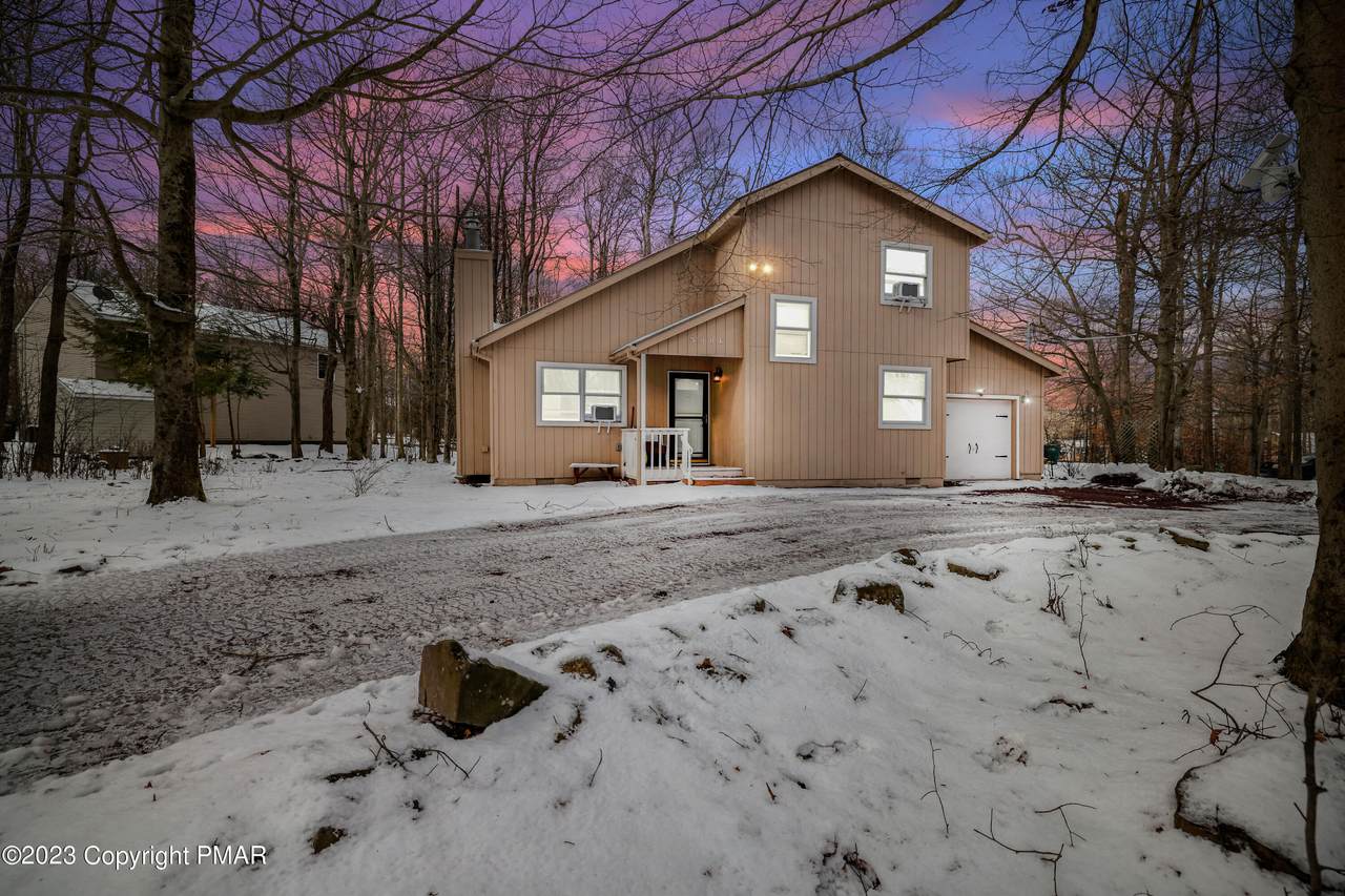 1319 Winding Way - Photo 1