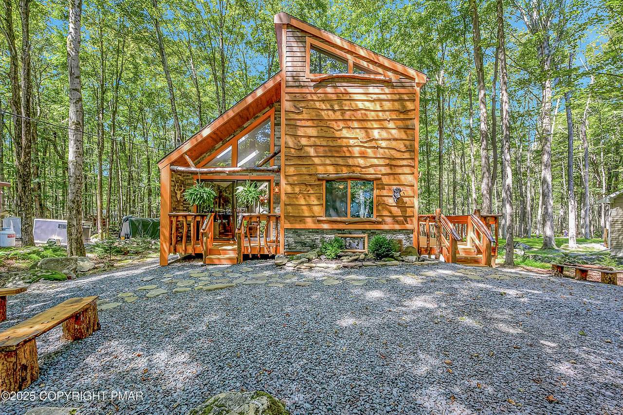 133 Minisink Drive - Photo 1