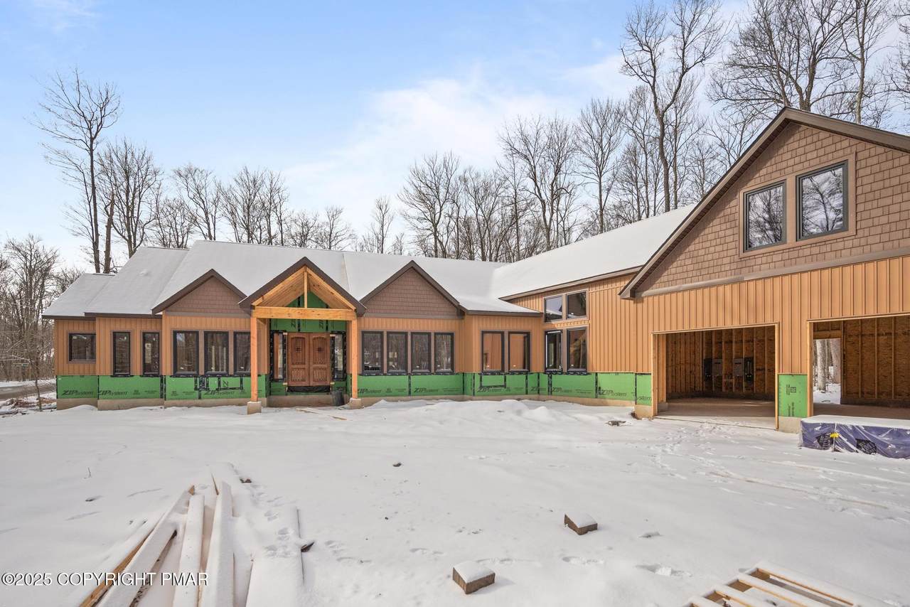 105 Boones Trail - Photo 1