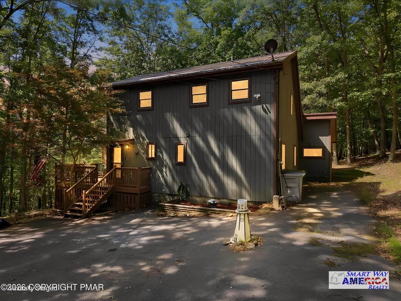 677 Clubhouse Drive - Photo 1